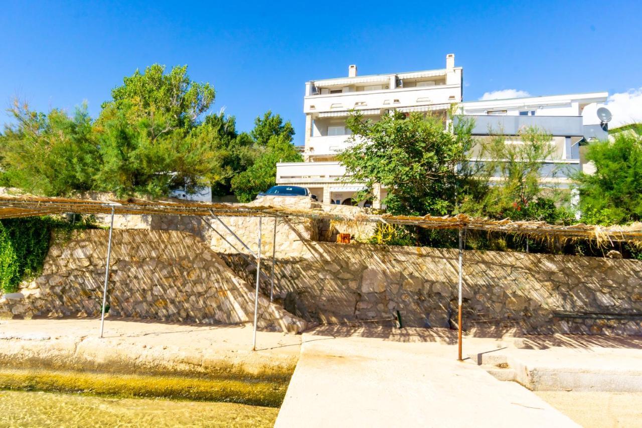 Ferienwohnung Galinec With Mountain And Seaview Metajna Exterior foto