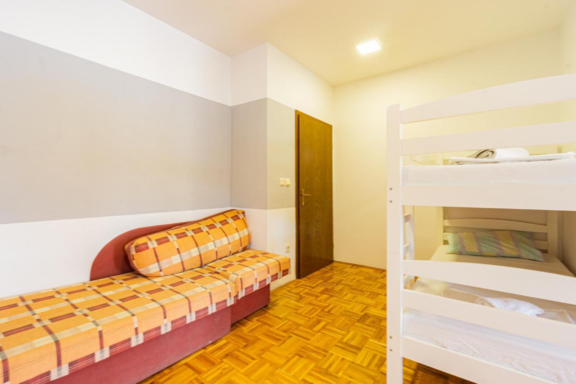 Ferienwohnung Galinec With Mountain And Seaview Metajna Zimmer foto