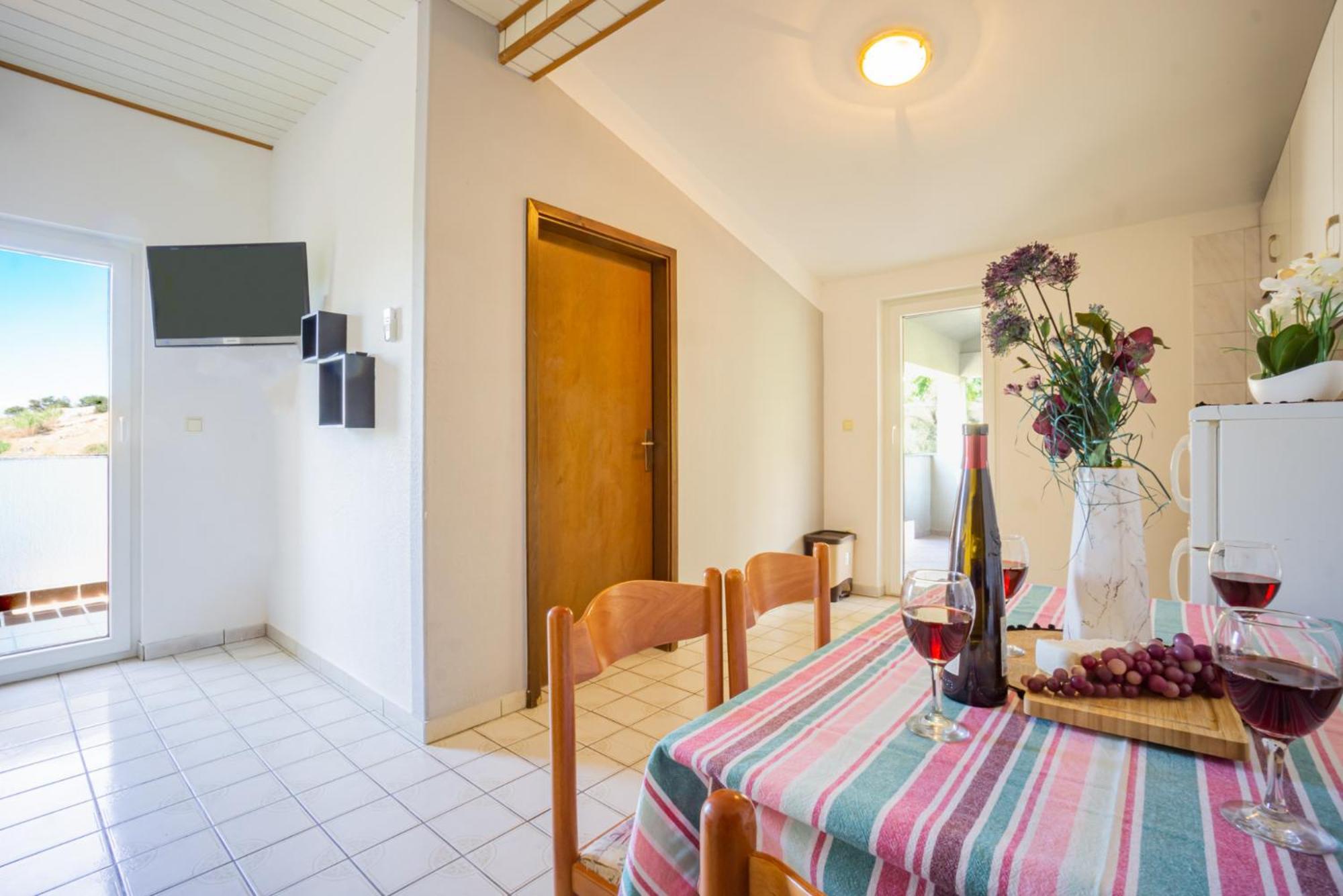 Ferienwohnung Galinec With Mountain And Seaview Metajna Zimmer foto